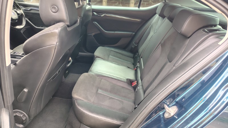 Octavia Phev Stockport (12)